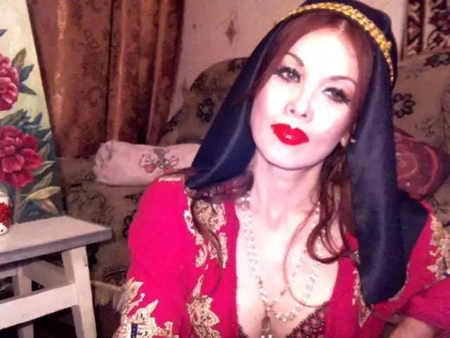 alanaastra on BongaCams 