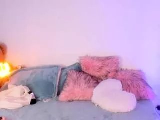 liliimoon on CamSoda 