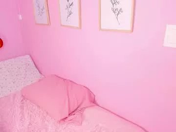 little_effy18_ on Chaturbate 