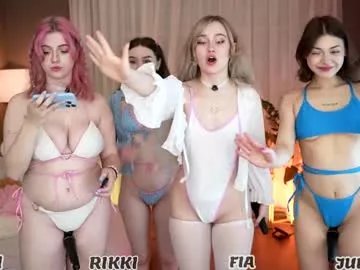 sunnyfia on Chaturbate 