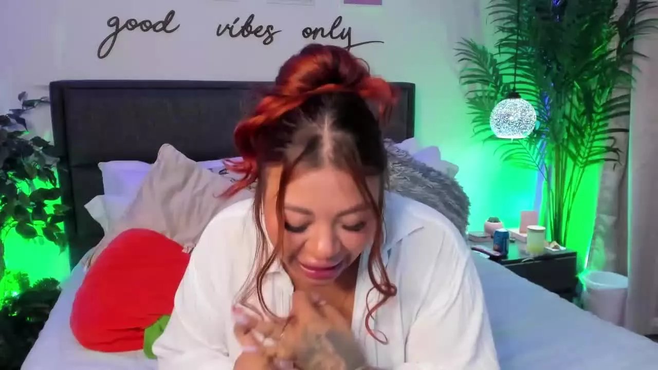 MollyWhite1 on Streamray 