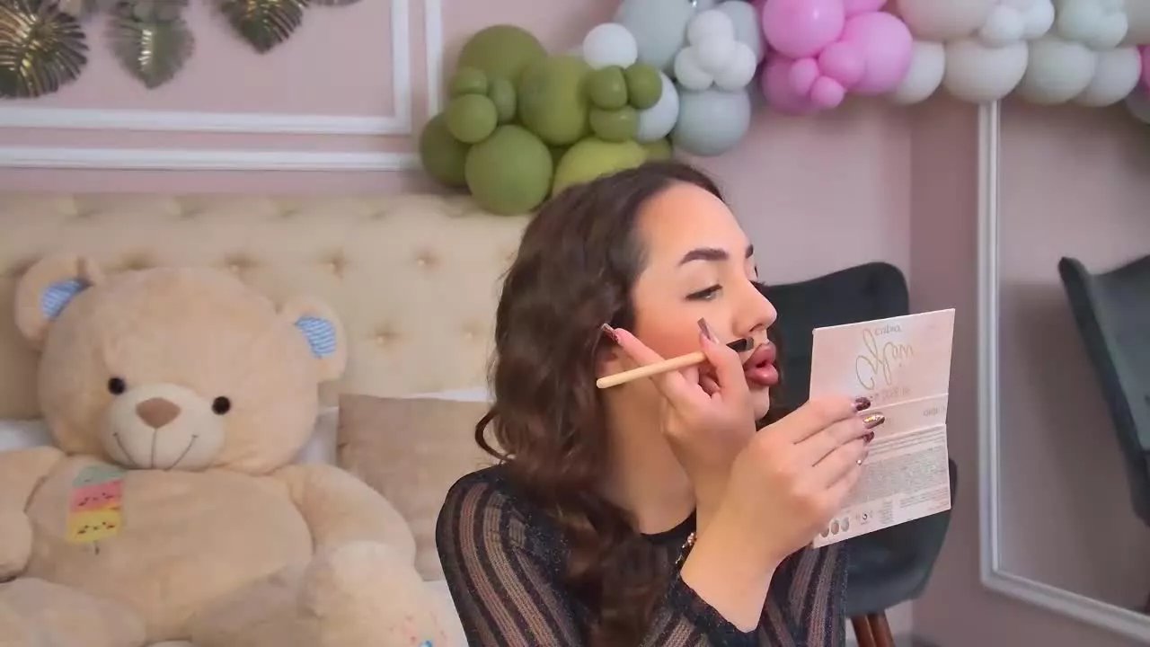 RebekaRusso on Streamray 