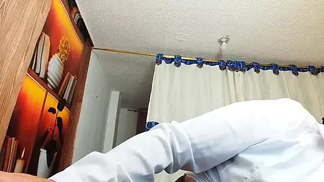 dannamomcerrat on StripChat 