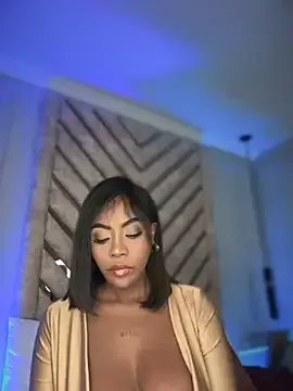 Lola_King on StripChat 