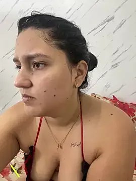 saray_gomez22 on StripChat 